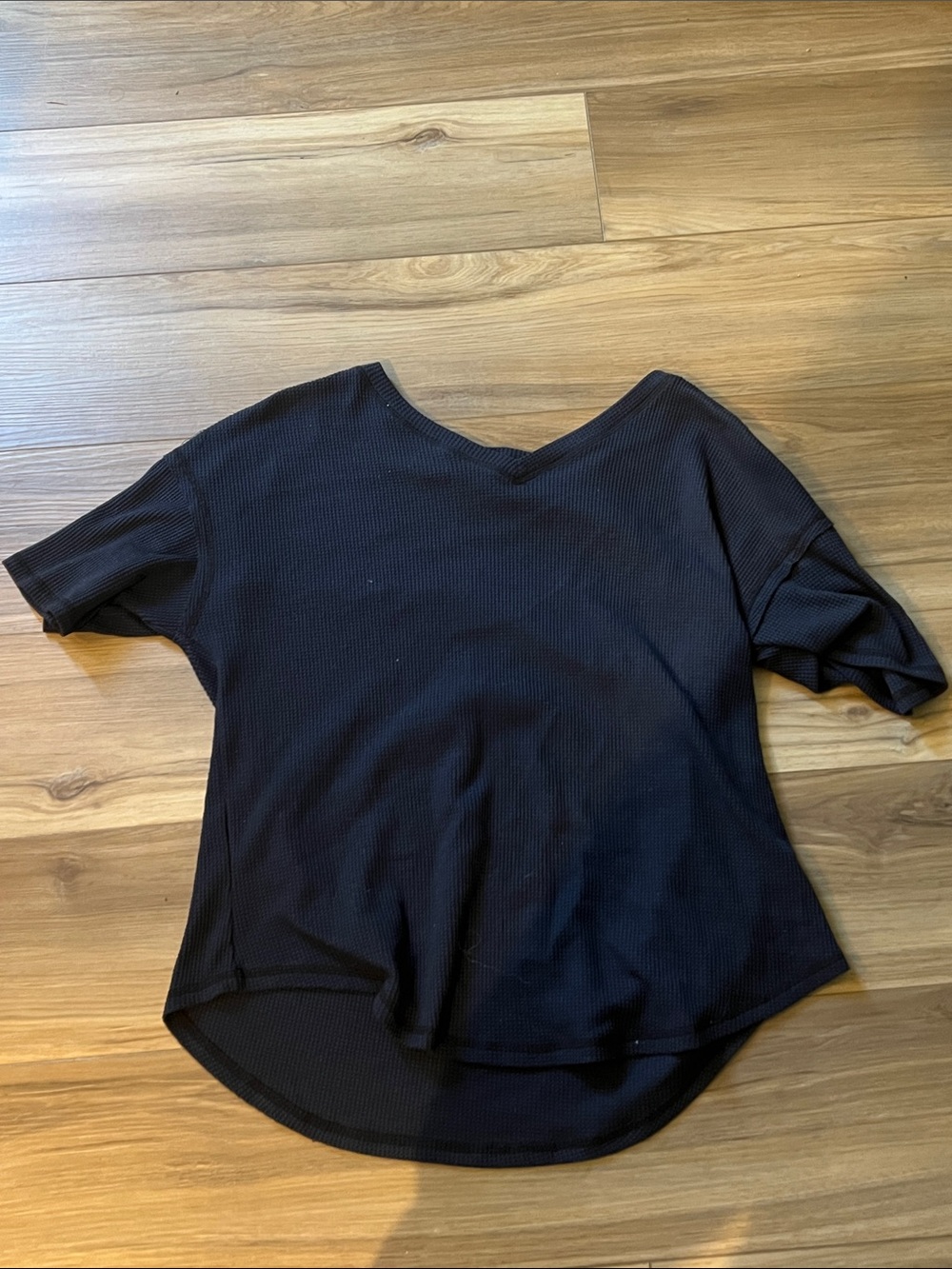 Women's Black V-Neck Short Sleeve Top